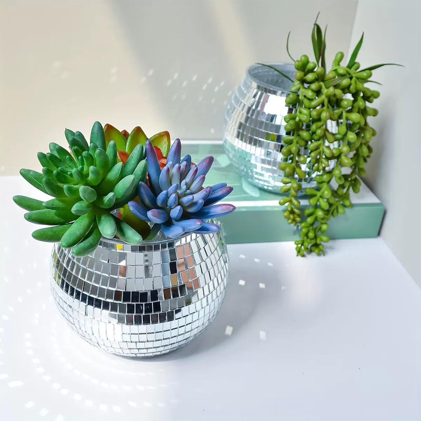 Disco Ball Planter, Disco Decor Flower Pot, Mirror Ball Planter, for Indoor Bedroom Living Room Kitchen Study Room Balcony Desk Shelf Windowsill Home Party Succulents Cactus